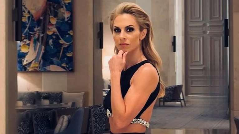 Η περιπέτεια της Ντορέττας Παπαδημητρίου στο Άμστερνταμ: Πήρε λάθος τρένο και έχασε την κράτηση του ξενοδοχείου