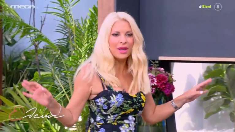 Η Ελένη Μενεγάκη υιοθέτησε ήδη το μεγαλύτερο nail trend του φθινοπώρου