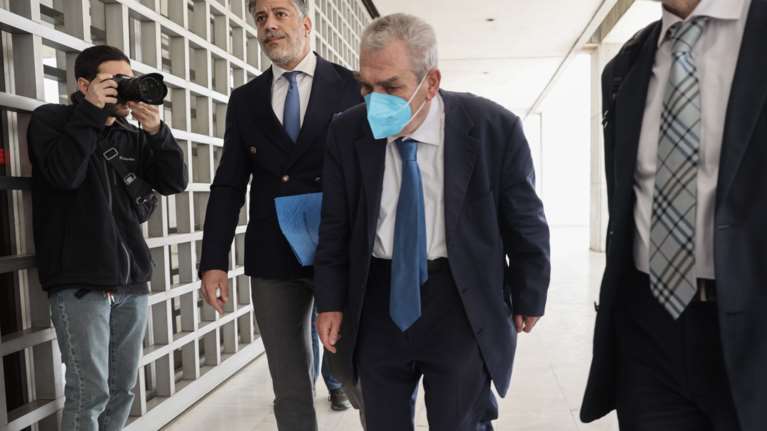 Novartis: Μέσω υπομνήματος απολογήθηκε ο Δημήτρης Παπαγγελόπουλος - Δεν επιβλήθηκε περιοριστικός όρος