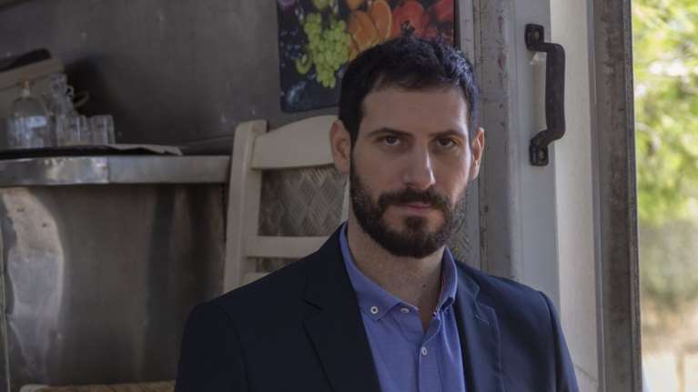 Θανάσης Πατριαρχέας: Διπλή βάφτιση για τον γιατρό του &quot;Σασμού&quot; - Τα πρωτότυπα ονόματα