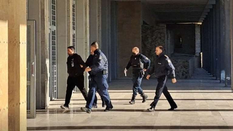 Θεσσαλονίκη: Για απόπειρα βιασμού είχε καταδικαστεί ο 37χρονος ιδιοκτήτης των σκύλων - Εχει πλούσιο ποινικό παρελθόν