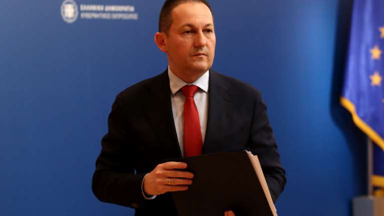 Πέτσας για μάσκες: Ποτέ δεν ήταν λύση η τιμωρία, είναι συμπληρωματικό μέτρο