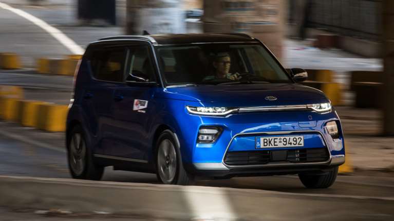 Οδηγούμε το ηλεκτρικό Kia e-Soul 64 kWh 204 PS