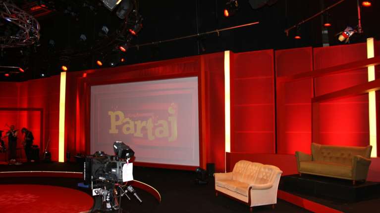 Σοκάρει η καταγγελία ενδυματολόγου για γνωστό ηθοποιό: Μου επιτέθηκε με όπλο - Άρχισα να ουρλιάζω, έχασα τις αισθήσεις μου...