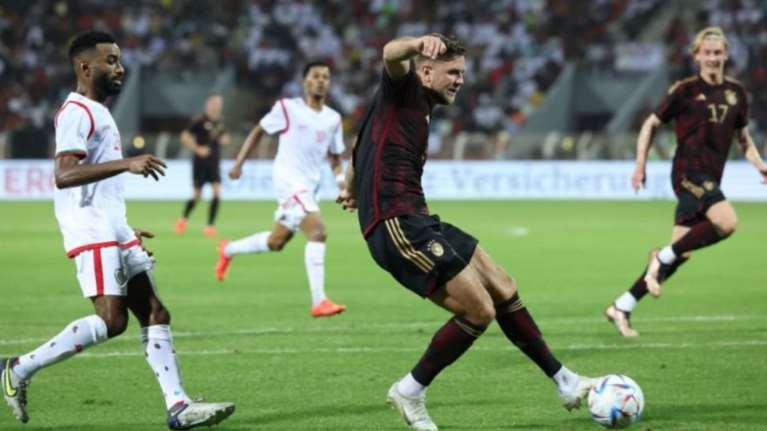 Παγκόσμιο Κύπελλο: &quot;Φιλικές&quot; νίκες για Γερμανία, Πολωνία, αγωνίστηκε ο Σιμάνσκι