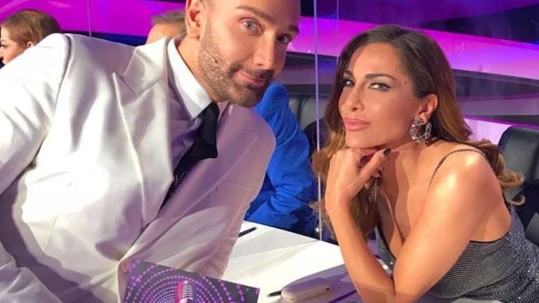 J2US | Η Δέσποινα Βανδή μοιράζεται πλάνα από τα παρασκήνια του trailer μαζί με τον Νίκο Κοκλώνη