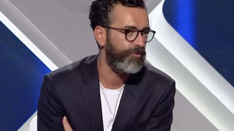 Αφοπλιστικός ο Αγγελος Μπράτης: Είχα κατάθλιψη με αγωγή, την ίδια στιγμή έγινα διάσημος σε όλη την Ελλάδα [Βίντεο]