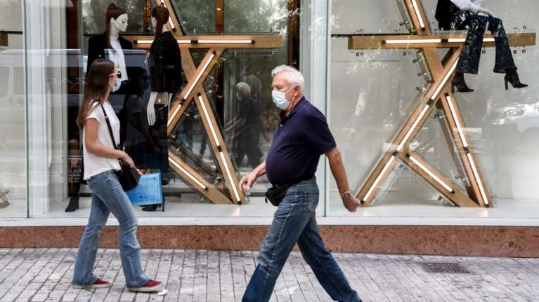 Νέο πακέτο στήριξης ύψους 1 δισ. ευρώ με τα μισά λεφτά χάρισμα