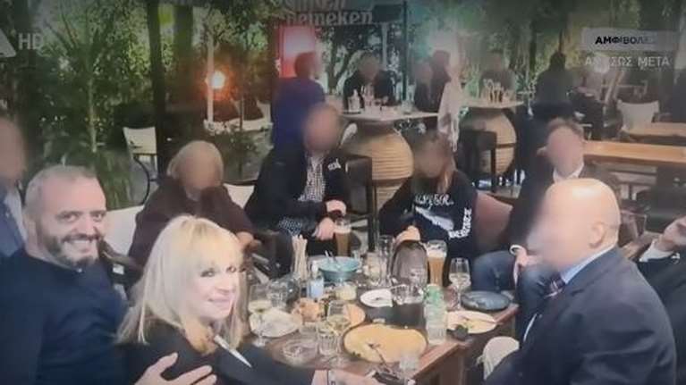 Κολωνός: Νεαρή ηθοποιός στο στόχαστρο του Ηλία Μίχου - Τα χυδαία μηνύματα που έστελνε για εκείνη στους φίλους του