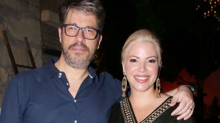 Χάρης Βαρθακούρης: Εκτός εαυτού με την εκπομπή του Γρηγόρη Γκουντάρα και της Νάταλι Κάκκαβα: &quot;Ρόμπες&quot;