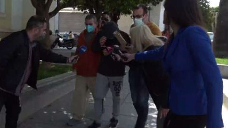 Αιδηψός: Ελεύθερος ο 30χρονος που κλώτσησε αδέσποτο γατάκι σε ψαροταβέρνα - Δικάζεται την Παρασκευή [Βίντεο]