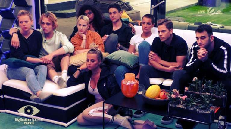 H στιγμή που οι έγκλειστοι παίκτες του Big Brother μαθαίνουν για τον κορονοϊό