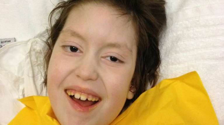 Η ιστορία της Μαριλένας που πάσχει από το σπάνιο σύνδρομο Οκαμάτο - &quot;Αυτό το παιδί έχει τεράστια θέληση για ζωή&quot;