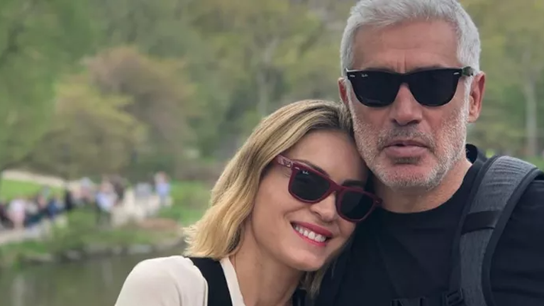 Βάσω Στασινού - Αντώνης Νικοπολίδης: Η σπάνια εμφάνιση του ζευγαριού σε θεατρική παράσταση