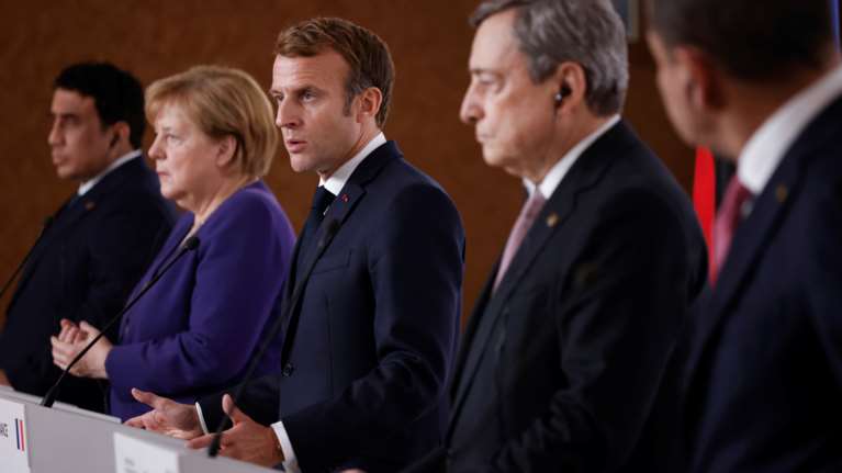 Μακρόν: Τουρκία και Ρωσία να αποσύρουν τους μισθοφόρους από την Λιβύη - Η Άγκυρα έχει επιφυλάξεις, είπε η Μέρκελ