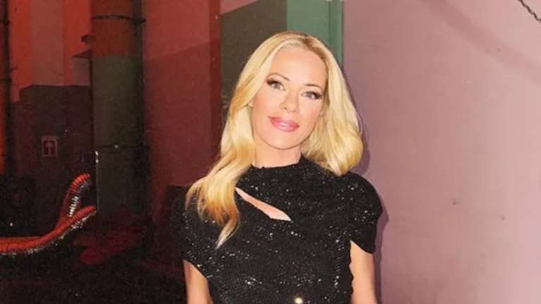 3 κομψά πεντικιούρ που είδαμε στη Ζέτα Μακρυπούλια και σίγουρα θα κάνουμε και εμείς φέτος το καλοκαίρι