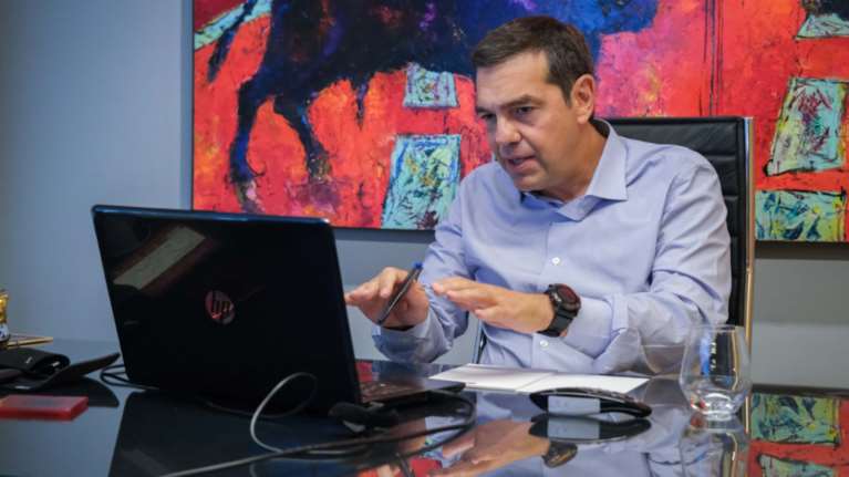 Ο Τσίπρας αποκαλύπτει τον διάλογο με τον Μητσοτάκη πριν τη Συμφωνία των Πρεσπών