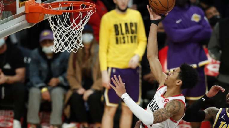 Μπακς – Μπλέιζερς 107-122: Ήττα χωρίς Γιάννη [βίντεο]