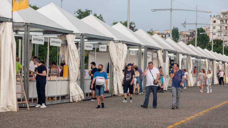 Πρύτανης ΑΠΘ: Κάθε 16 μέρες διπλασιάζεται το ιικό φορτίο στη Θεσσαλονίκη