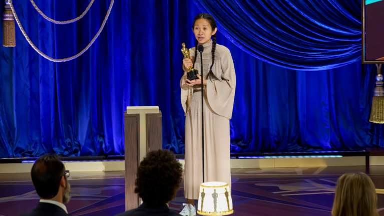 Όσκαρ 2021: Σάρωσε το Nomadland της Κλόε Ζάο - Θρίαμβος για Άντονι Χόπκινς και Φράνσις ΜακΝτόρμαντ