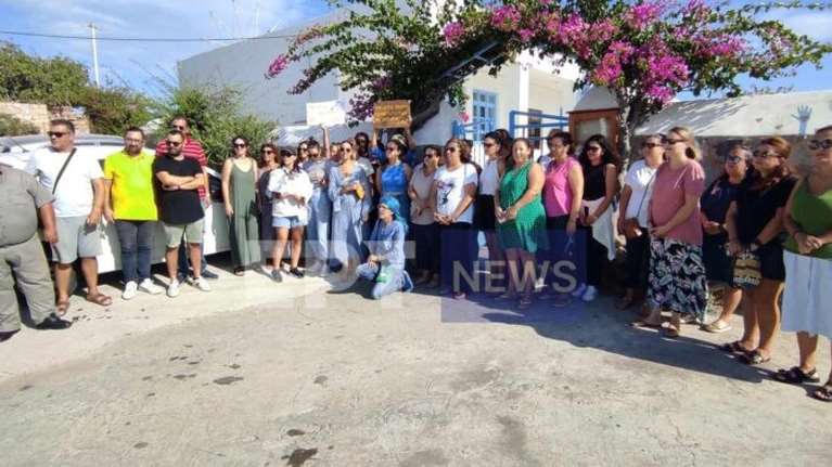 Αγιασμός χωρίς… μαθητές στην Πάτμο - Οι γονείς ζητούν να αφαιρεθούν κεραίες κινητής τηλεφωνίας