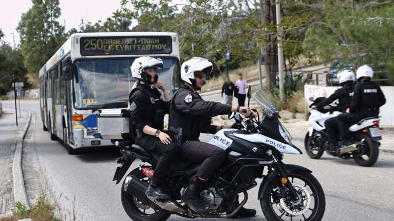 Άρτα: Οικιακή βοηθός έκλεψε πάνω από 30.000 ευρώ από 81χρονη που φρόντιζε - Πώς της πήρε τα λεφτά