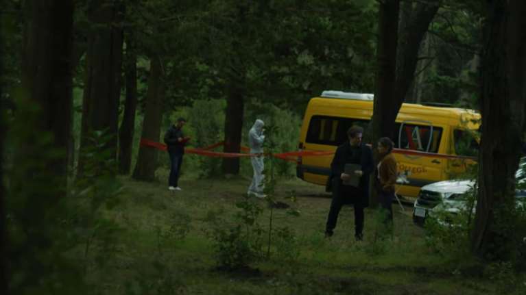 Σιωπηλός Δρόμος: Ο σκηνόθετης της σειράς που καθήλωσε το κοινό απαντά για το Netflix, το αρχικό καστ και το δυνατό σενάριο