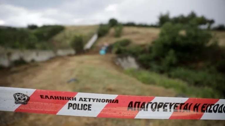 Άγρια δολοφονία στα Φάρσαλα: Τον σκότωσαν με τσάπα και τον άφησαν πεταμένο σε χωράφι - Το αγροτικό του βρέθηκε στη Θεσσαλονίκη