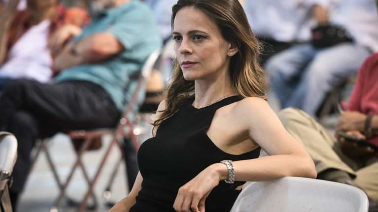 Αχτσιόγλου κατά Βρούτση: Αδιαφορία για τους εργαζόμενους - Εμμονή στο λάθος