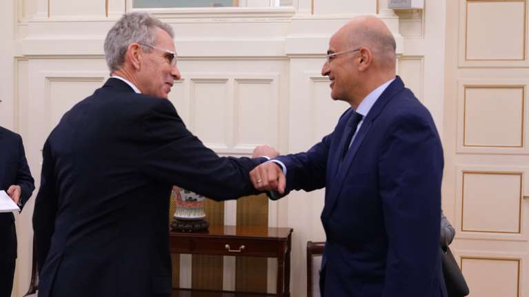 Συνάντηση Δένδια-Πάιατ για την Αγιά Σοφιά και την τουρκική προκλητικότητα