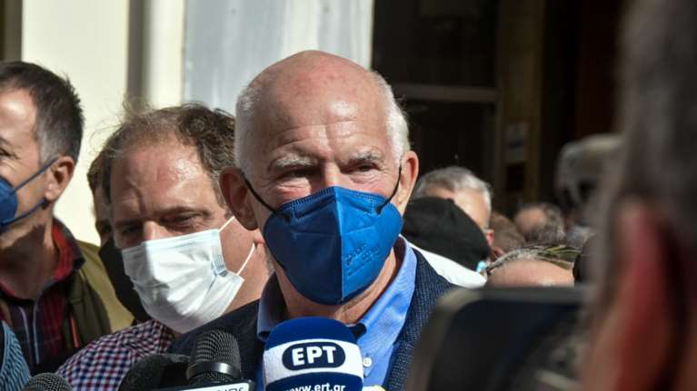 Εκλογές ΚΙΝΑΛ: Ο Γιώργος Παπανδρέου προτείνει τρία debates σε τρεις θεματικές ενότητες με όλους τους υποψήφιους