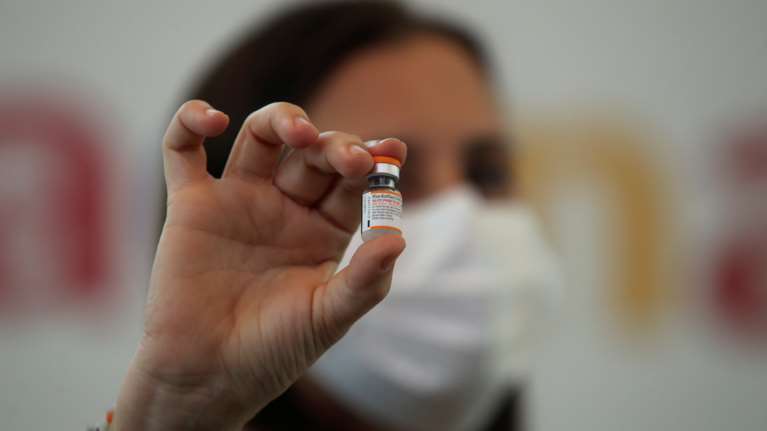 Κορονοϊός: Άνοιξαν οι εμβολιαστικές γραμμές για τα παιδιά ηλικίας 5-11 ετών σε 26 νησιά [πίνακας]