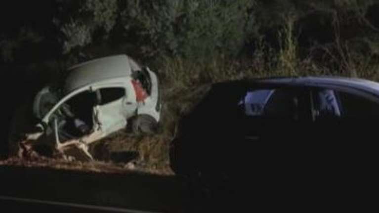 Κρήτη: Αγωνία για 13χρονο που τραυματίστηκε σοβαρά σε τροχαίο - Μητέρα και γιος εγκλωβίστηκαν στις λαμαρίνες