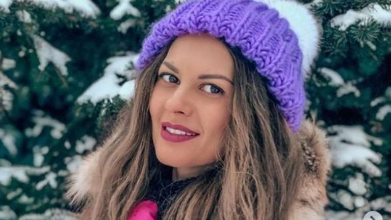 Κατερίνα Αμπρικίδου: Η νεαρή Θεσσαλονικιά που μαθαίνει τoν πλανήτη να...πλέκει