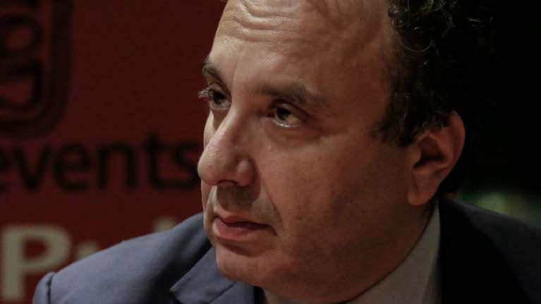 Mε την &quot;Μπαλάντα της Ψηλής Σκάλας&quot;  απαντά ο Χρ. Χωμενίδης στην επίθεση σε περαστικό και την καταστροφή της εικόνας της Παναγίας