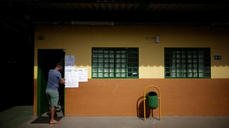 Βραζιλία: Δεύτερος γύρος προεδρικών εκλογών σήμερα - Αμφίρροπη η ανάμετρηση Μπολσονάρο και Λούλα