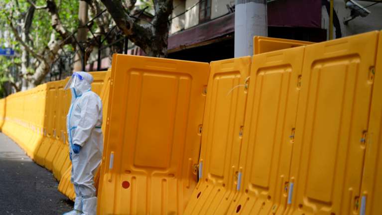 Προβληματισμός Γαλιατσάτου: "Αναρωτιόμαστε μήπως συμβαίνει κάτι στη Σανγκάη που δε μας έχουν πει"