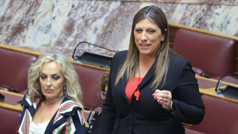 Άρση ασυλίας για τη Ζωή Κωνσταντοπούλου, τον Γιάννη Καλλιάνο και ακόμα δυο βουλευτές