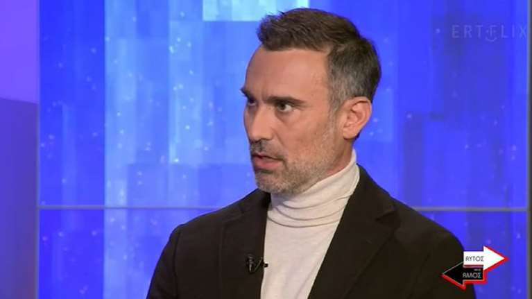 Γιώργος Καπουτζίδης εναντίον γνωστού παρουσιαστή: &quot;Έκανε καριέρα στην TV δείχνοντας....&quot;