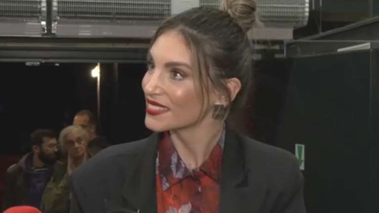 Η αντίδραση της Αθηνάς Οικονομάκου σε ερώτηση για τη Ντορέττα Παπαδημητρίου: &quot;Δεν είναι και πολύ φίλη μου&quot;