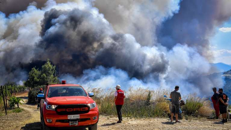 Μία σύλληψη για πρόκληση πυρκαγιάς στην Ηλεία και τρία διοικητικά πρόστιμα σε Μέγαρα, Ξάνθη και Πέλλα