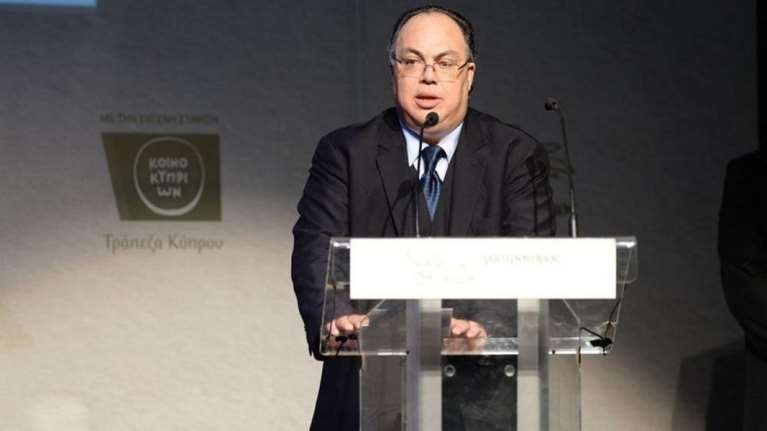 Σκάνδαλο στην Κύπρο: Παραιτήθηκε ο διευθυντής της &quot;Καθημερινής&quot; - Τα χρυσά διαβατήρια, ο Αναστασιάδης και η συζήτηση με Τσίπρα