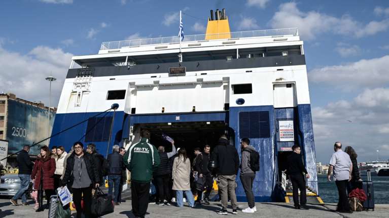 Προκαλούν ίλιγγο οι τιμές στα ακτοπλοϊκά εισιτήρια - Πιο φθηνά για... Ιταλία