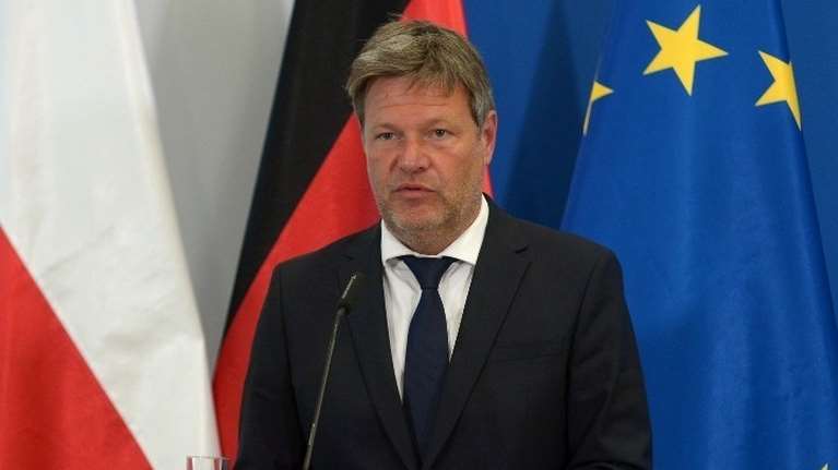 Γερμανός υπουργός Οικονομίας: Εντός ημερών το εμπάργκο της ΕΕ στο πετρέλαιο της Ρωσίας