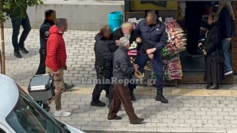 Λαμία: Ο Αρχιμανδρίτης Σάπιος που έβριζε τους αστυνομικούς, είχε χαστουκίσει γυναίκα τροχονόμο το 2014