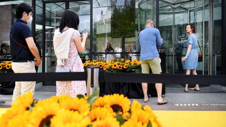 Πλήγμα στην οικονομία της Ολλανδίας - Οδεύει σε ύφεση ρεκόρ 6,4%