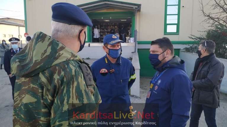 Στην Καρδίτσα ο Χαρδαλιάς: Αυτοψία στο Κέντρο διανομής εμβολίων για τον κορονοϊό [Εικόνες - Βίντεο]