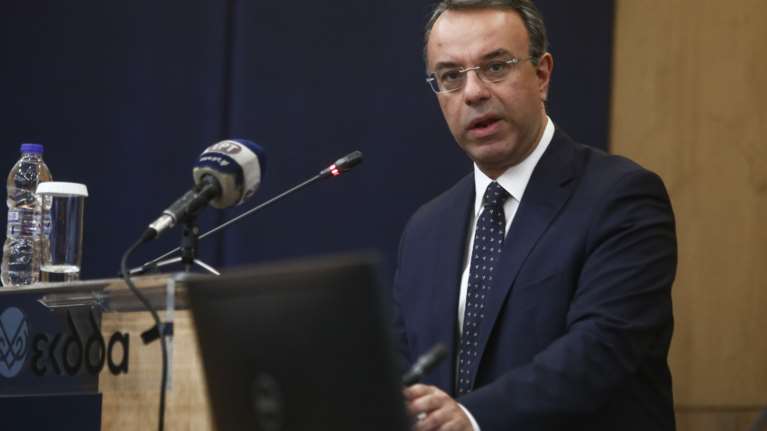 Σταϊκούρας: Έρχεται γενναία μείωση της προκαταβολής φόρου - Ακόμη και κατάργησή της