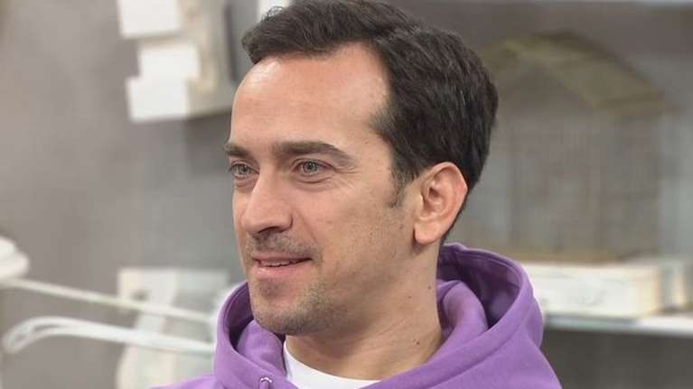 Ο Δημήτρης Σαμόλης αποκάλυψε σε ποιες γνωστές σειρές έχει εμφανιστεί ως παιδί