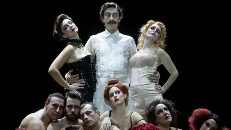 Οι online εκδηλώσεις που θα μας κρατήσουν συντροφιά τα φετινά Χριστούγεννα